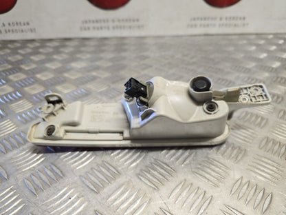 HONDA CR-V MK4 2013-2015 GENUINE DRIVERS SIDE REAR BUMPER REFLECTOR LIGHT