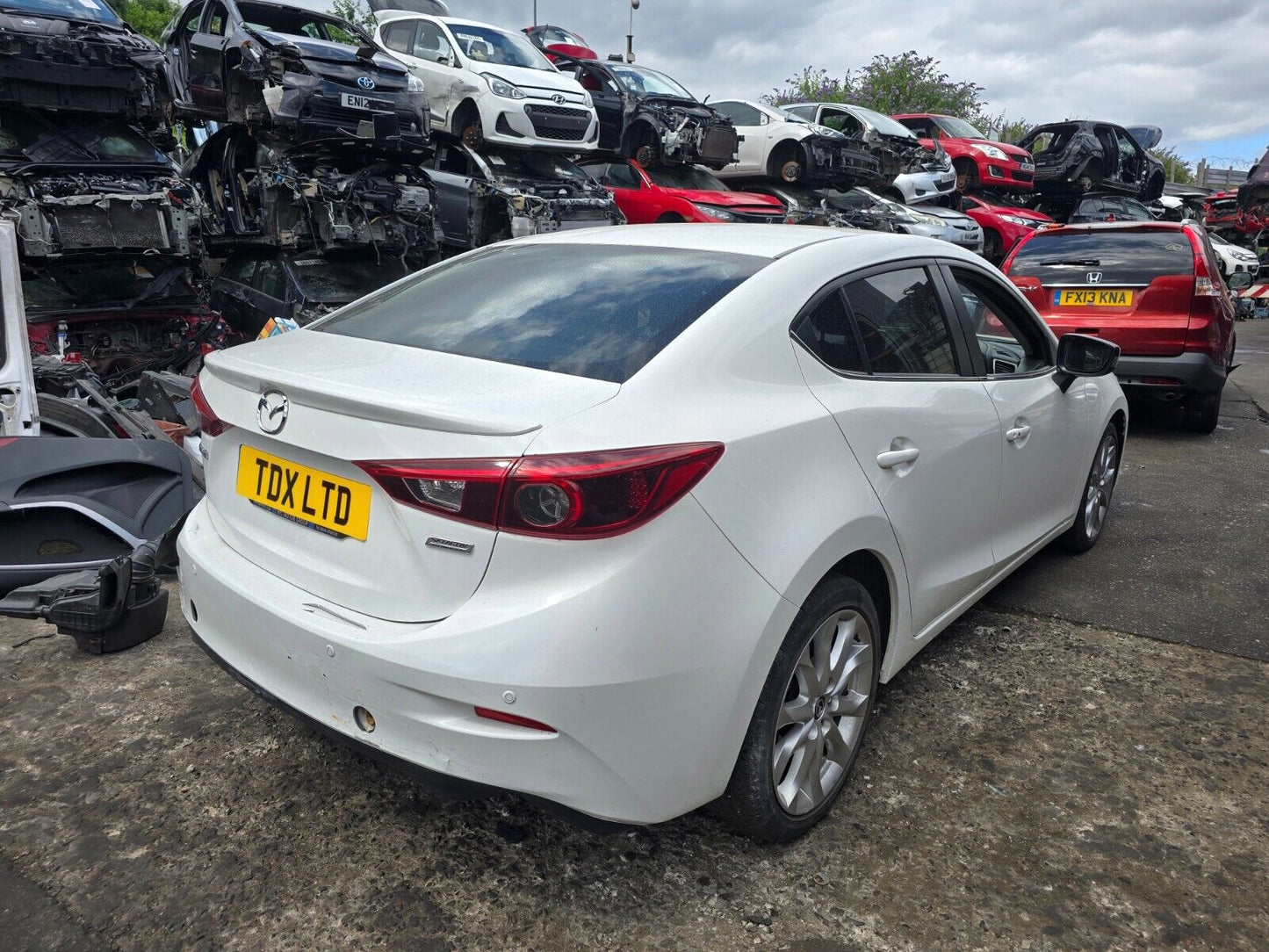 2015 MAZDA 3 D SPORT NAV MK3 (BM) SALOON 2.2 DIESEL 6 SPEED MANUAL PARTS SPARES