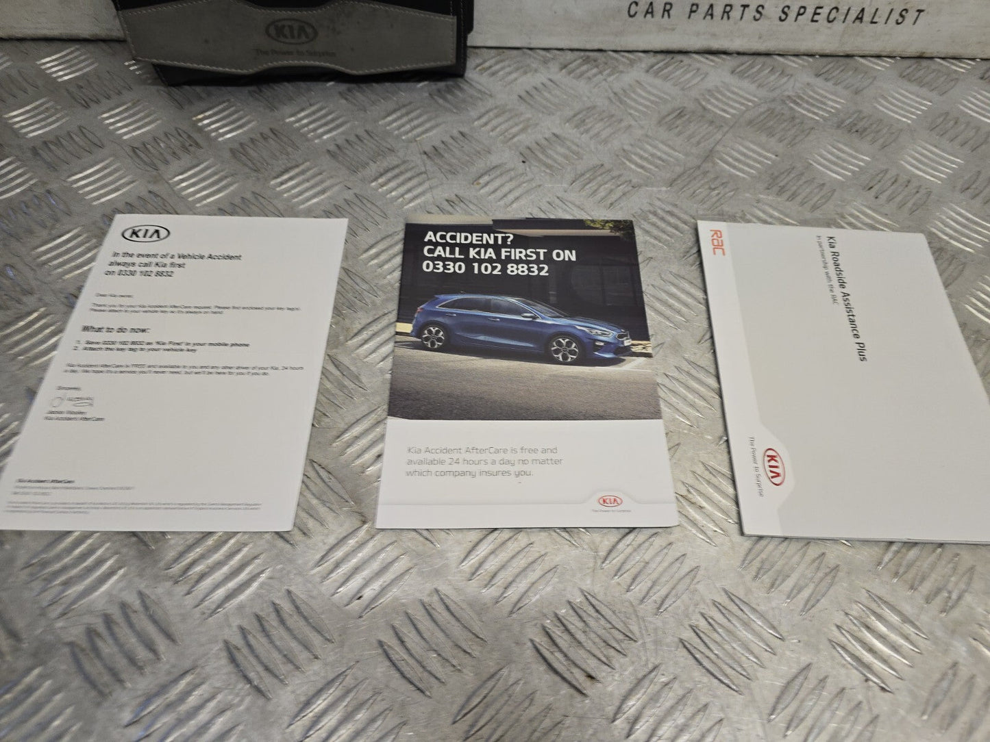 KIA VENGA (YN) 2015-2019 GENUINE OWNERS MANUAL HANDBOOK PACK WALLET BOOK