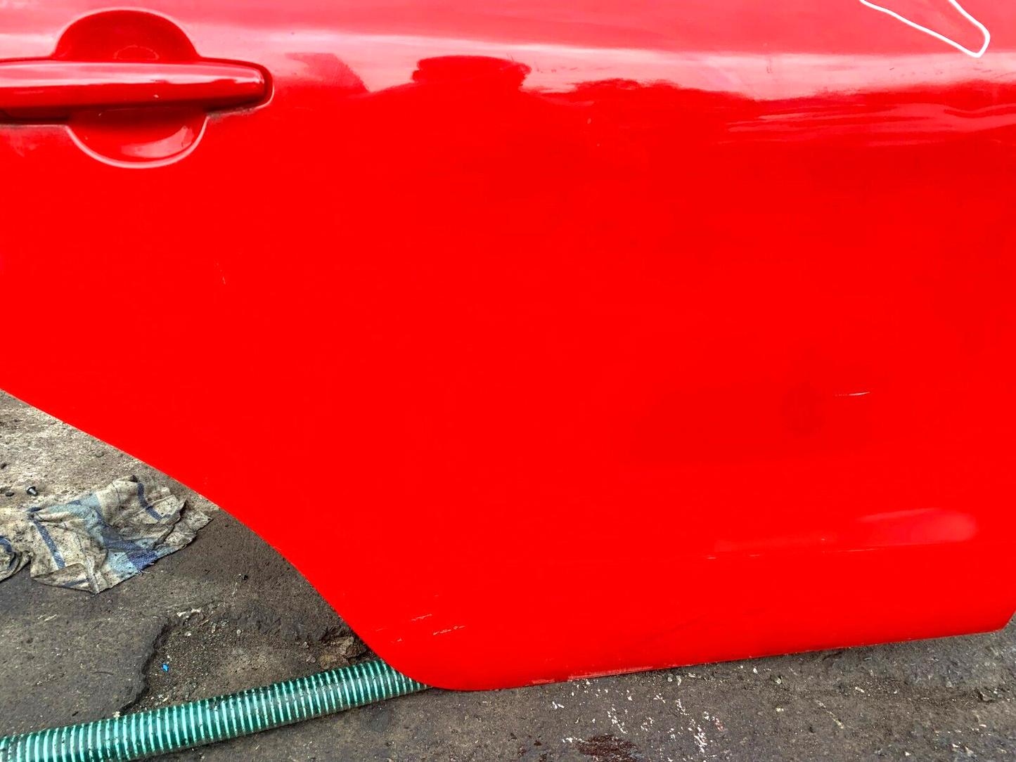 SUZUKI BALENO A1K MK2 2016-2019 DRIVER SIDE REAR COMPLETE DOOR Z4Q RED