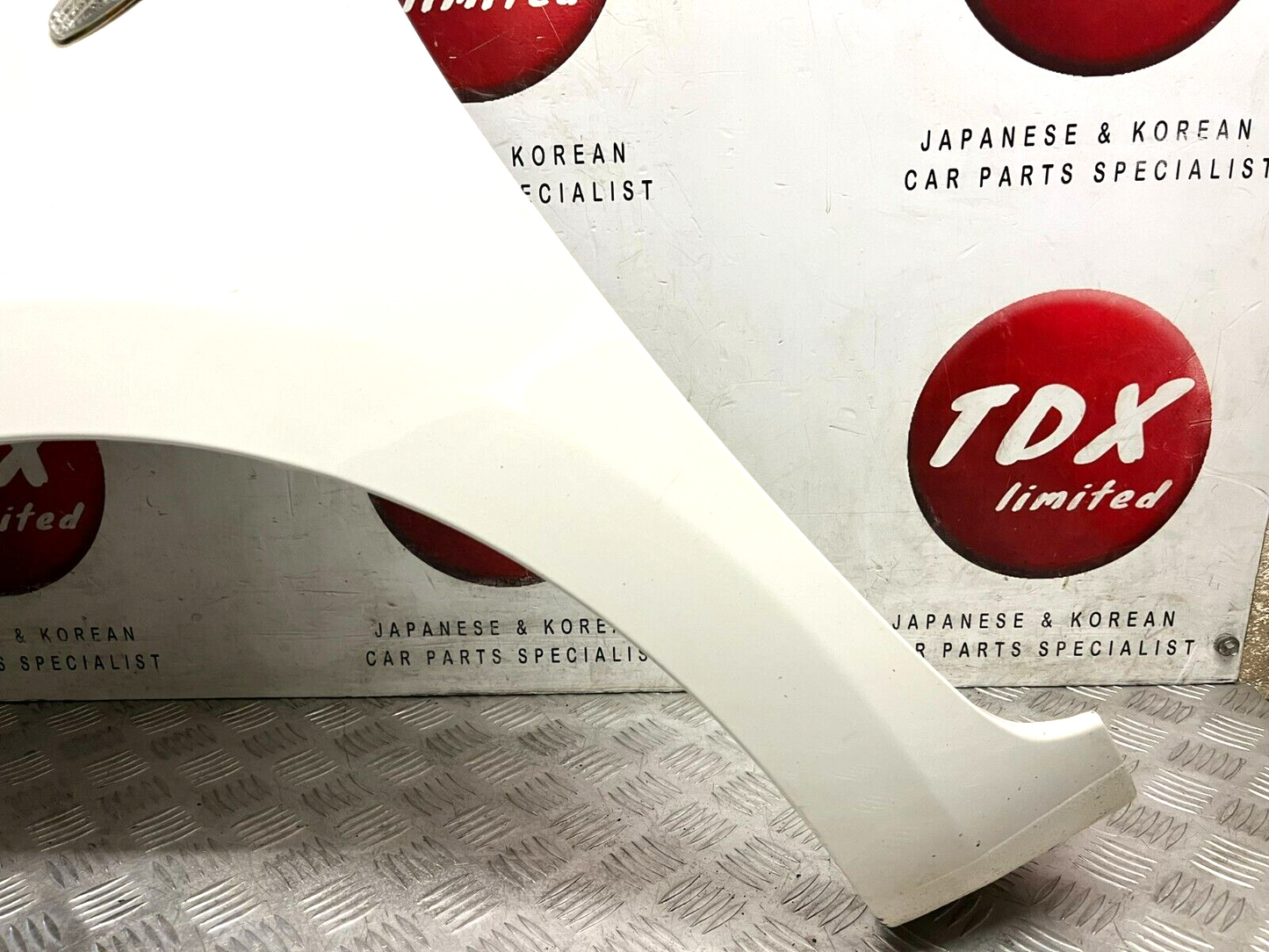 KIA RIO UB MK3 2012-2017 GENUINE PASSENGER WING FENDER UD CLEAR WHITE COLLECTION