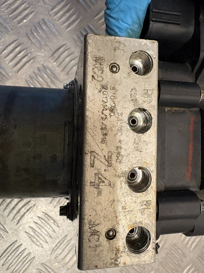 Toyota Yaris XP210 MK4 2020-2023 1.5 Hybrid ABS Pump 0 265 291 658/44510-K0150 - photo 10 of 10