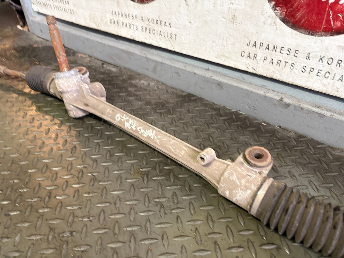 Toyota Yaris MK3 2012-2019 Genuine Complete Steering Rack - photo 2 of 6