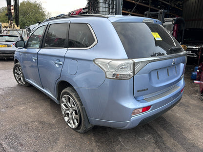 Mitsubishi Outlander GG2W MK3 2013-2015 Genuine Complete Rear Bumper U21A - photo 2 of 3