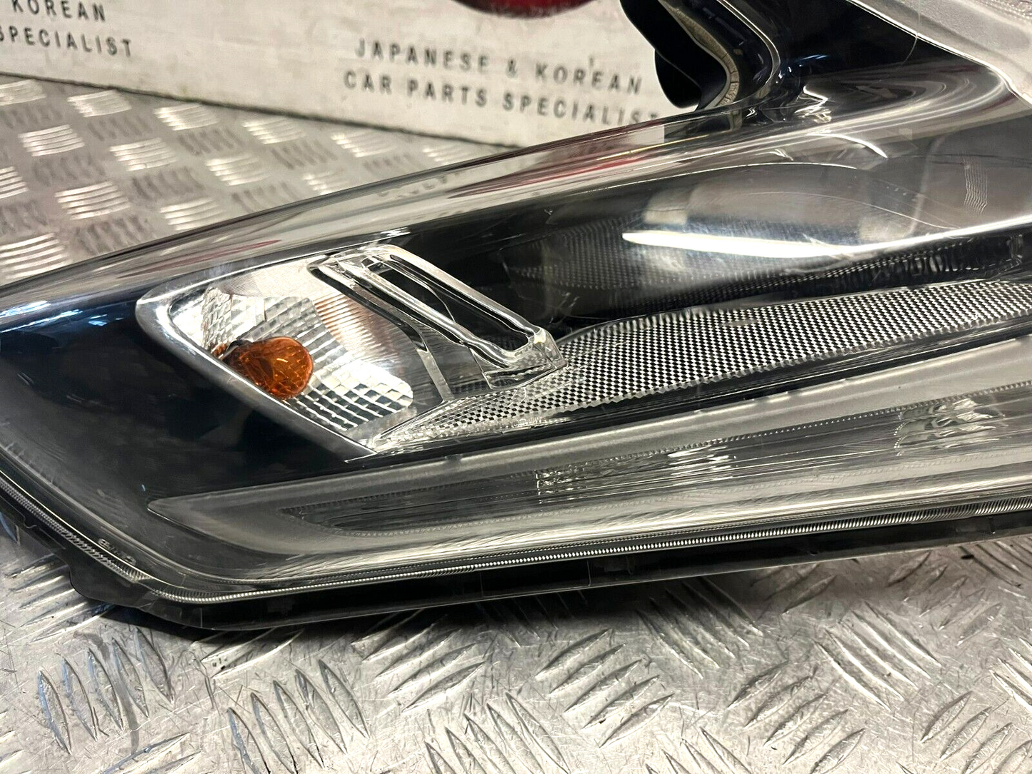 NISSAN JUKE F15 2014-2019 FACELIFT GENUINE PASSENGER SIDE UPPER HEADLIGHT