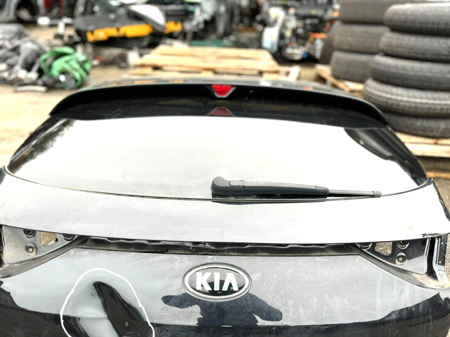 KIA PROCEED CD 2019-2023 GENUINE REAR BOOT TAILGATE SHELL 1K BLACK COLLECTION