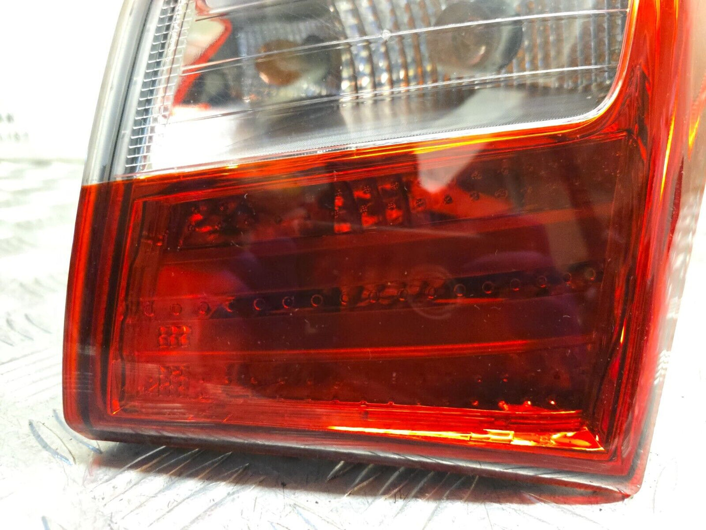 HYUNDAI I30 MK2 2012-2017 HATCHBACK GENUINE DRIVERS REAR BODY BRAKE LIGHT LAMP