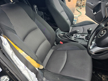 2014 MAZDA 3 (BM) MK3 SE-L NAV 2.2 DIESEL 6 SPEED MANUAL HATCH VEHICLE FOR BREAKING AND PARTS