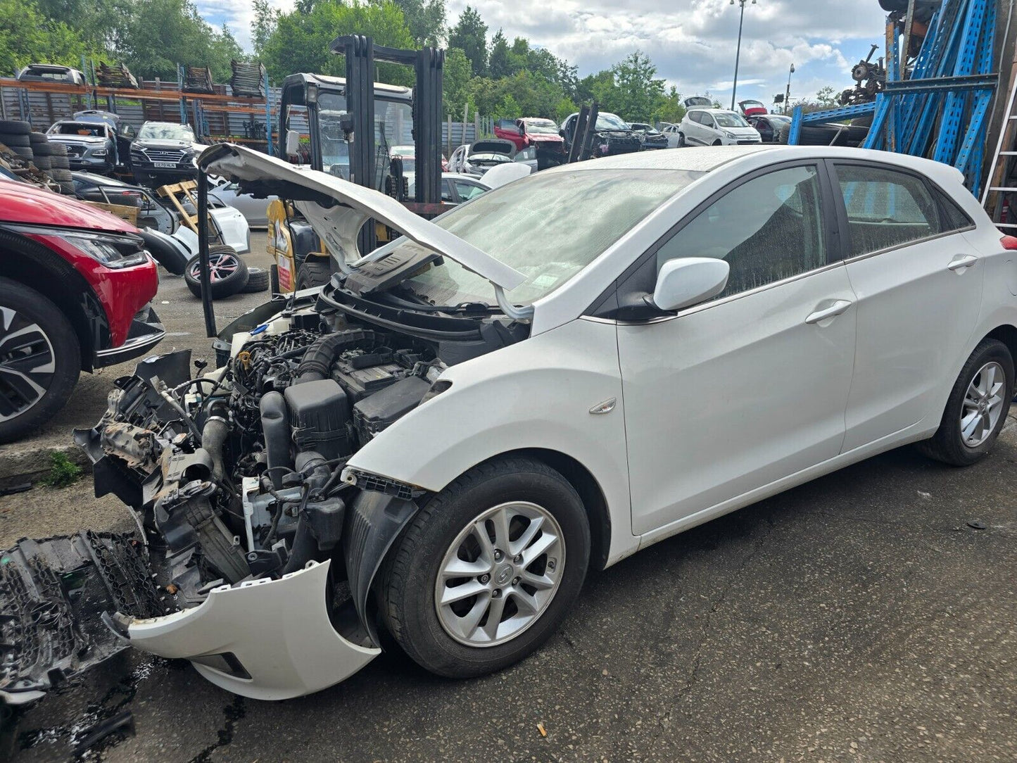 2015 HYUNDAI I30 MK2 (GD) SE BLUE DRIVE 1.6 DIESEL 6 SPEED MANUAL PARTS SPARES