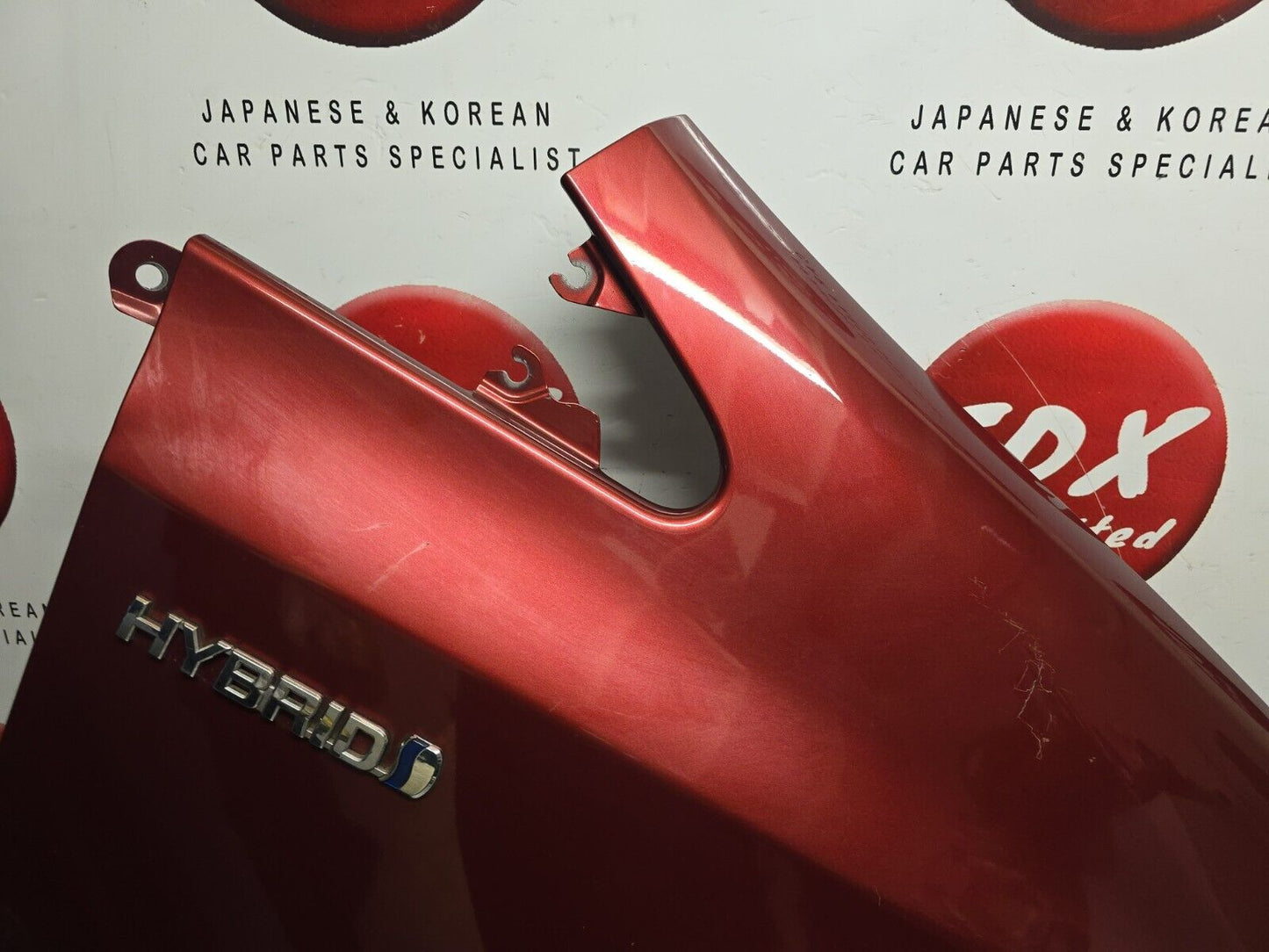 TOYOTA PRIUS PLUS 2015-2019 GENUINE DRIVER SIDE FRONT WING/FENDER RED COLLECTION