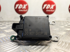 Nissan Qashqai J11 MK2 2014-2019 Genuine Front Radar Distance Sensor 28438-5FA4A - photo 1 of 4