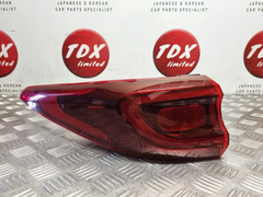 Kia Sportage QL MK4 2019-2022 Genuine Passengers Rear Brake Light 92401F1500 - photo 1 of 10