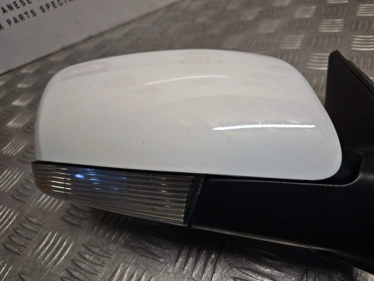 Kia Venga YN 2010-2019 Genuine Drivers Power Fold Mirror Wd White 87620-1P940 - photo 3 of 7