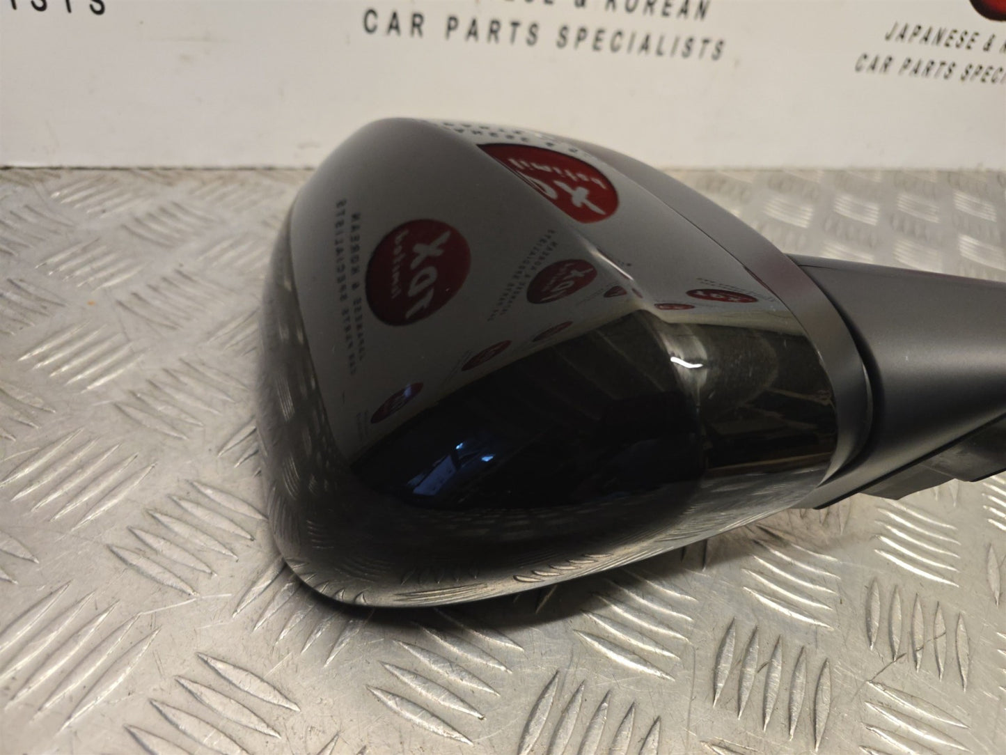 Nissan Juke F16 MK2 2020-2026 Passengers Side Power Fold Heated Mirror Black - photo 6 of 9
