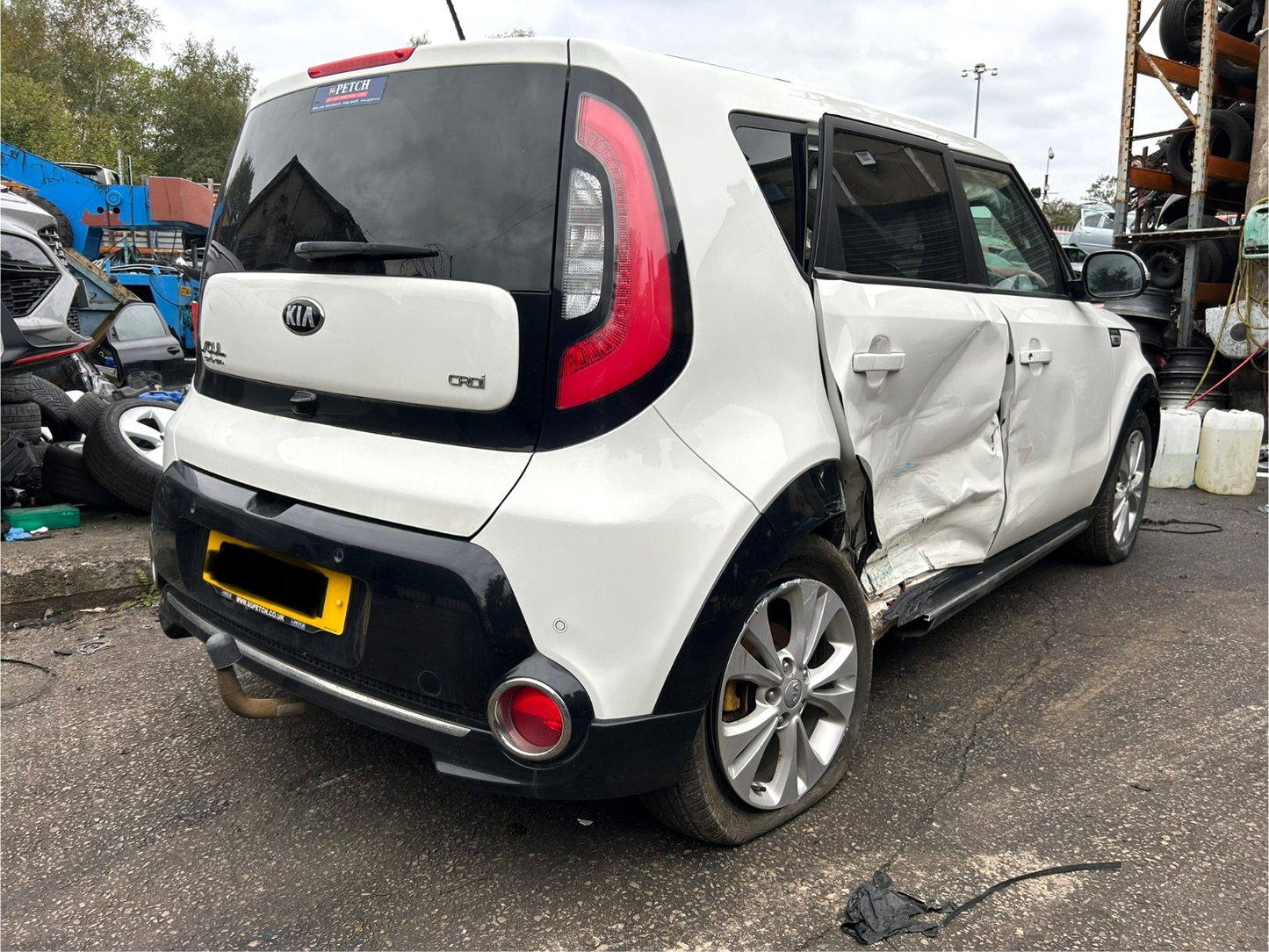 2017 KIA SOUL URBAN 1.6 DIESEL 6SPEED MANUAL WHITE VEHICLE FOR BREAKING AND PARTS