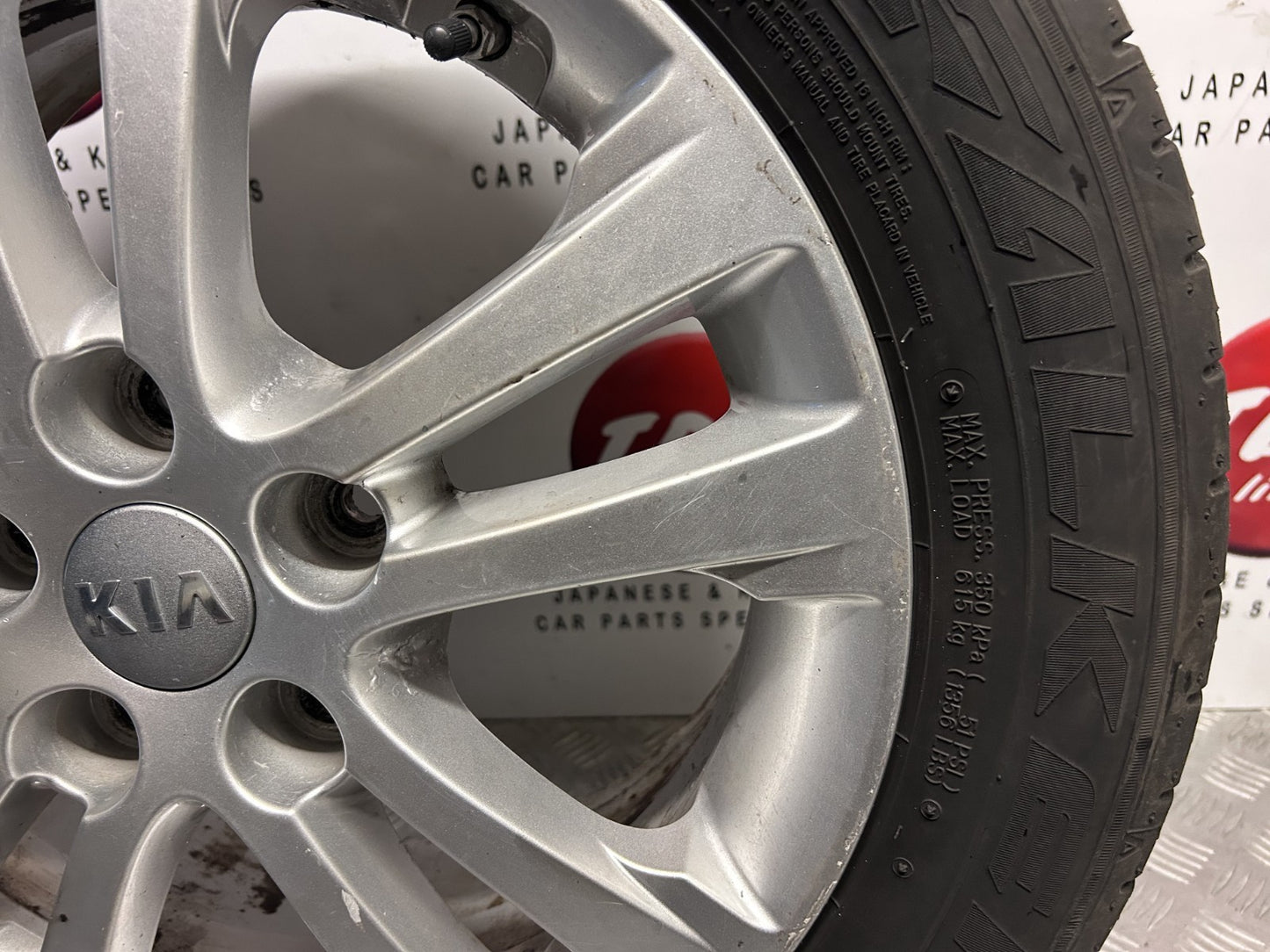 Kia Ceed Jd 2012-2017 Genuine 16" Inch Alloy Wheel 4.76Mm Tyre 205/55/16 3