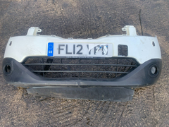 Nissan Qashqai J10 2010-2013 Genuine Facelift Front Bumper White Collection - photo 1 of 17