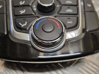 HYUNDAI I30 (GD) MK2 2012-2017 GENUINE HEATER AC CLIMATE CONTROLS 97250-A6040GU