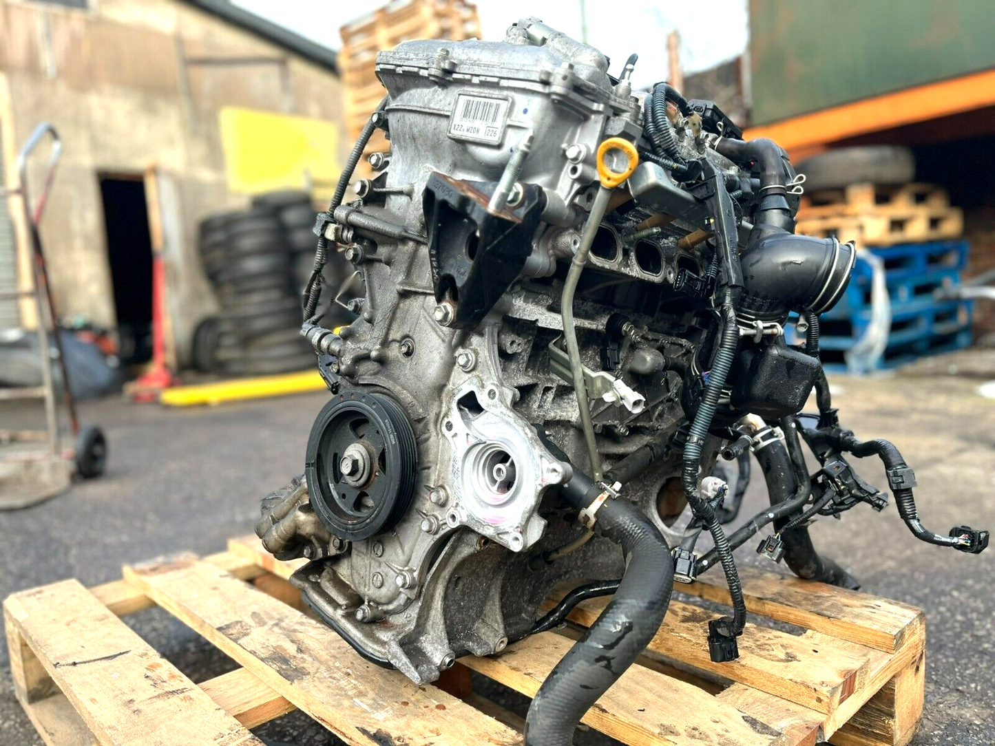 TOYOTA PRIUS MK3 1.8 HYBRID 2009-2016 GENUINE BARE ENGINE 2ZR-FXE 75K MILES