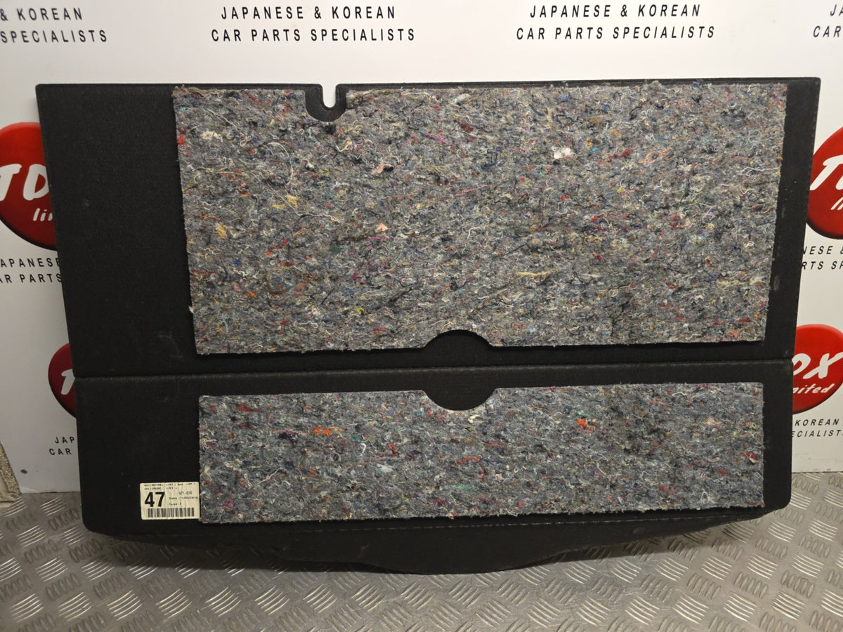 Toyota Yaris XP130 2012-2020 Genuine Boot Floor Carpet Cover Liner 64771-0D160 - photo 4 of 7
