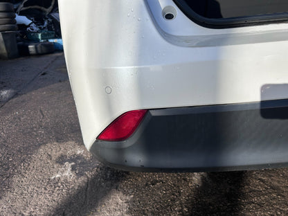 Toyota Prius Hybrid Facelift MK4 2019-2022 Genuine Rear Bumper White (070) - photo 5 of 8