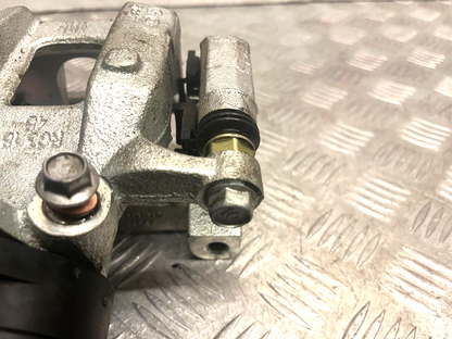 Kia Ev6 Air Cv 2021-2023 Genuine Passenger Side Rear Electric Caliper + Carrier 12