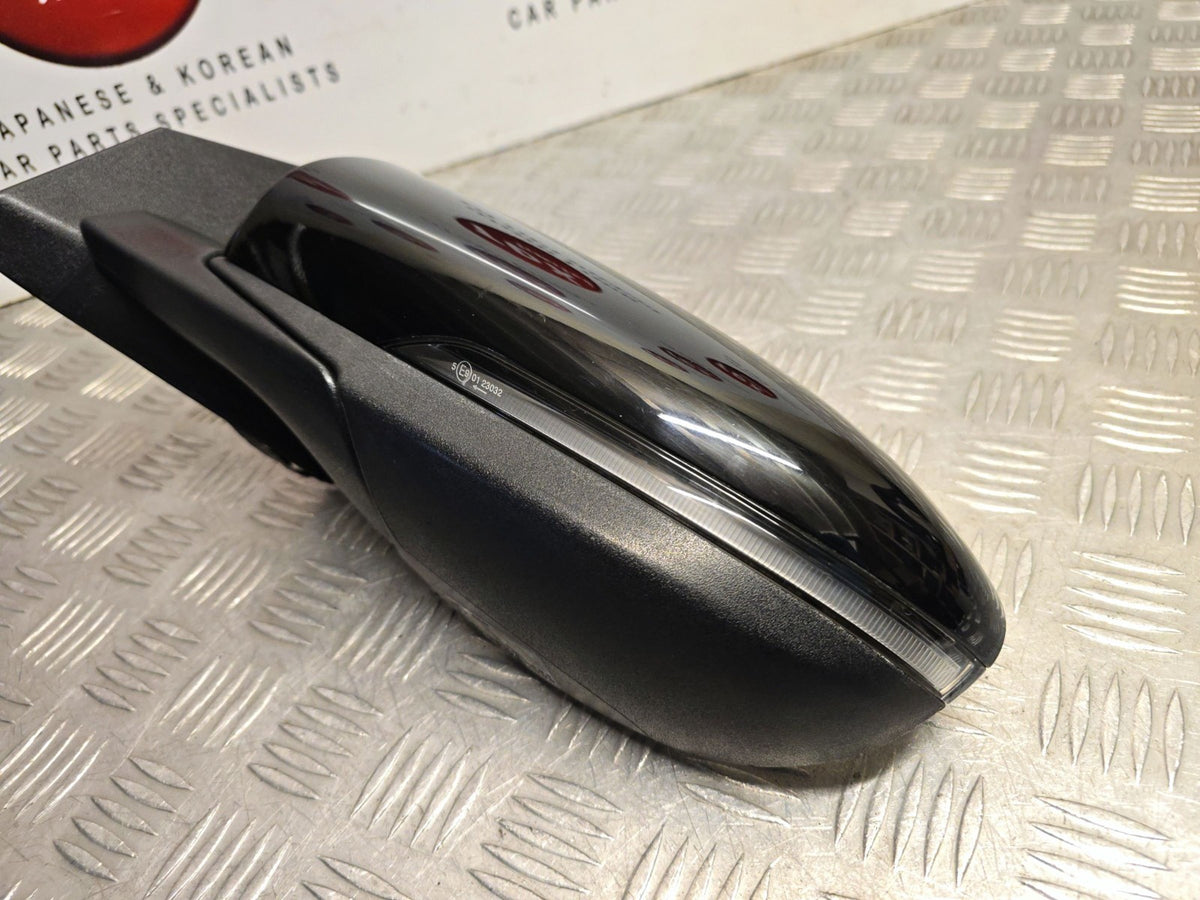 Hyundai i20N BC3 2021-2024 Passengers Power Fold Heated Mirror 8 Pin 87617-Q0070 - photo 4 of 10