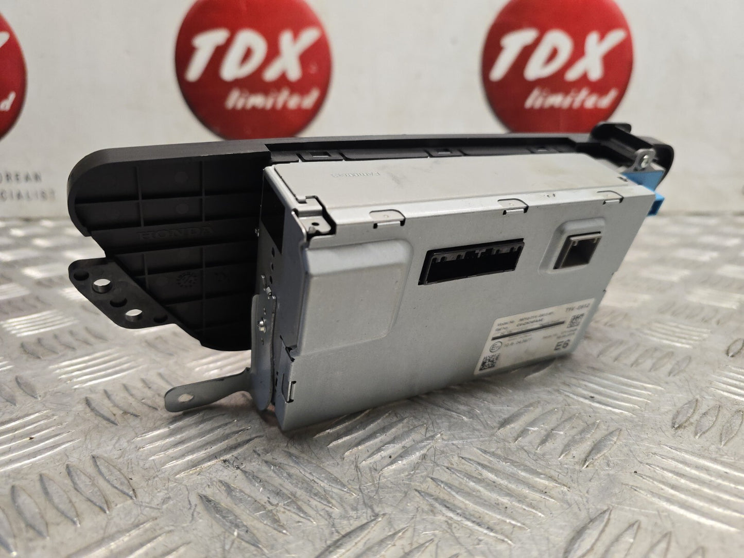Honda Cr-V Mk4 2015-2018 Multimedia Information Display Screen 39710-T1V-E612-M1 3