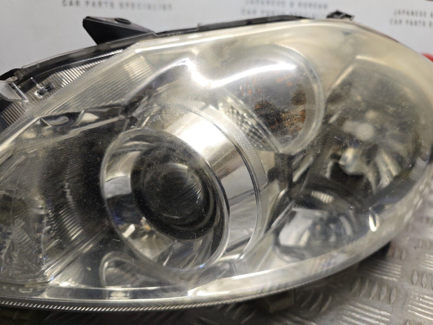 TOYOTA AURIS 2010-2012 MK1 FACELIFT GENUINE PASSENGERS FRONT HALOGEN 81150-02A80