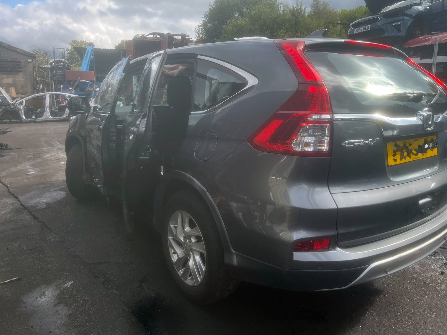 2016 HONDA CR-V RE67 MK4 FL SE NAVI 1.6 I-DTEC DIESEL 4X4 MANUAL VEHICLE FOR BREAKING AND PARTS