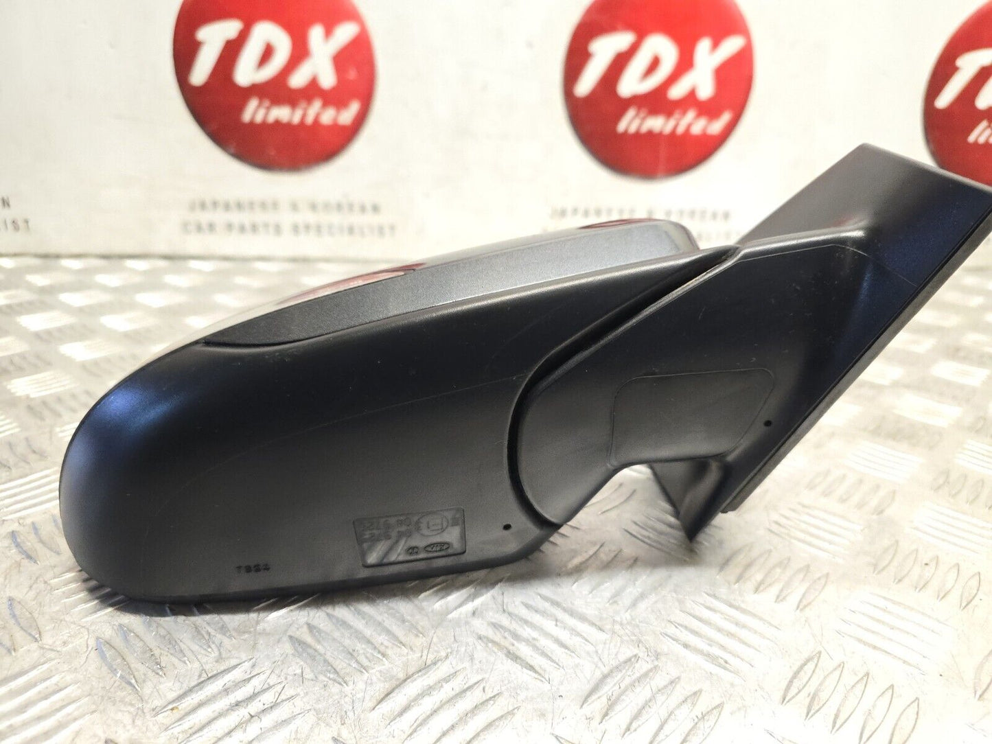 KIA RIO YB MK4 2017-2023 GENUINE DRIVERS SIDE POWER FOLD WING MIRROR ABT 8PIN