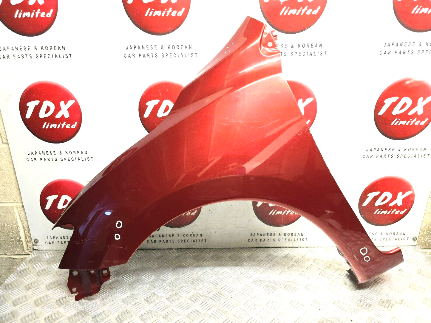 NISSAN PULSAR C13 2014-2018 GENUINE PASSENGER SIDE WING/FENDER NAH RED