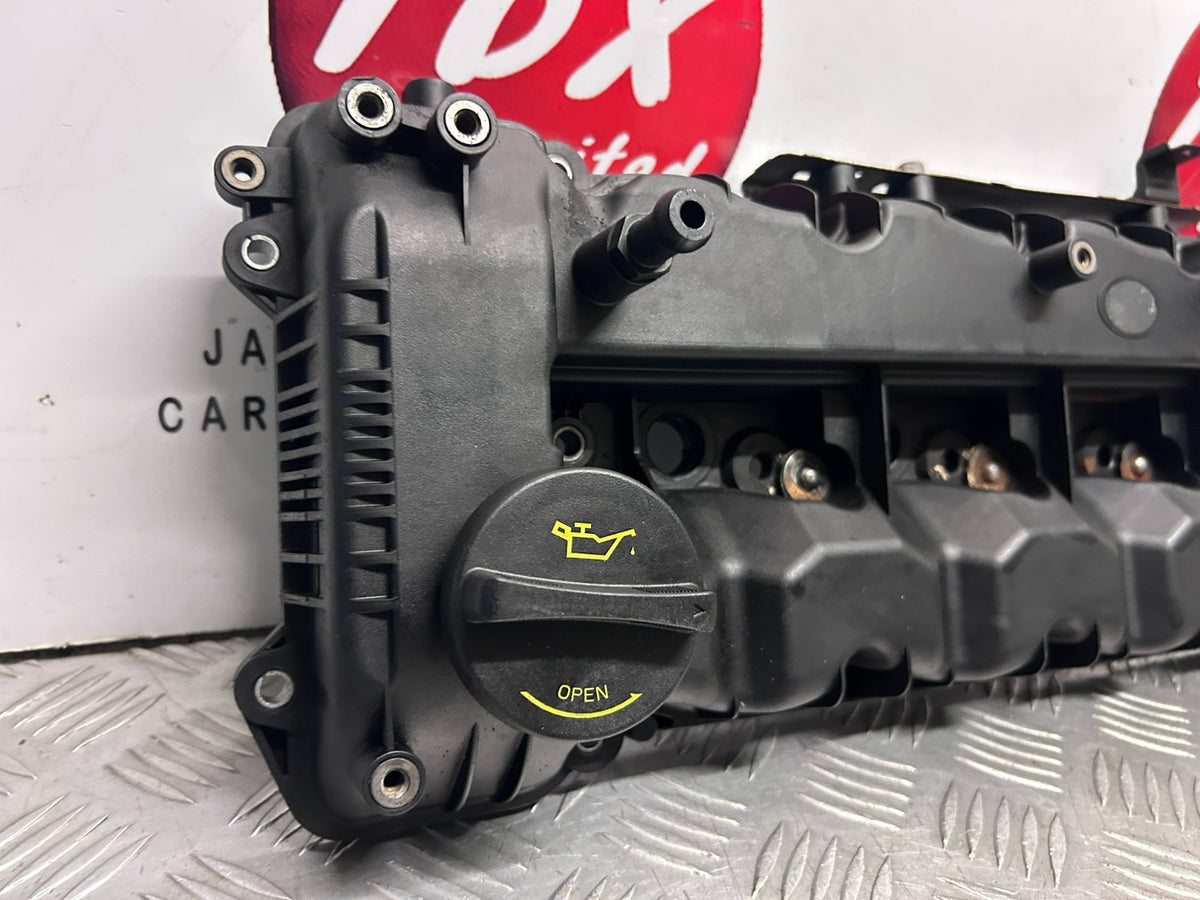 Hyundai / Kia 1.7 Diesel D4FD Euro 5/EURO 6 Genuine Engine Rocker Valve Cover - photo 4 of 9