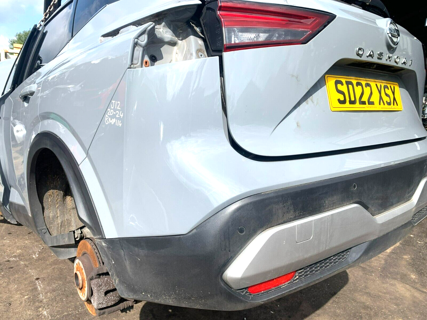 NISSAN QASHQAI J12 2021-2024 GENUINE COMPLETE REAR BUMPER KBY GREY COLLECTION