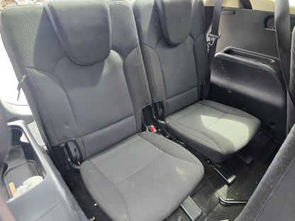 2014 KIA CARENS 2 (RP) MK3 ECODYNAMICS 1.7 DIESEL 6 SPEED MANUAL VEHICLE FOR BREAKING AND PARTS