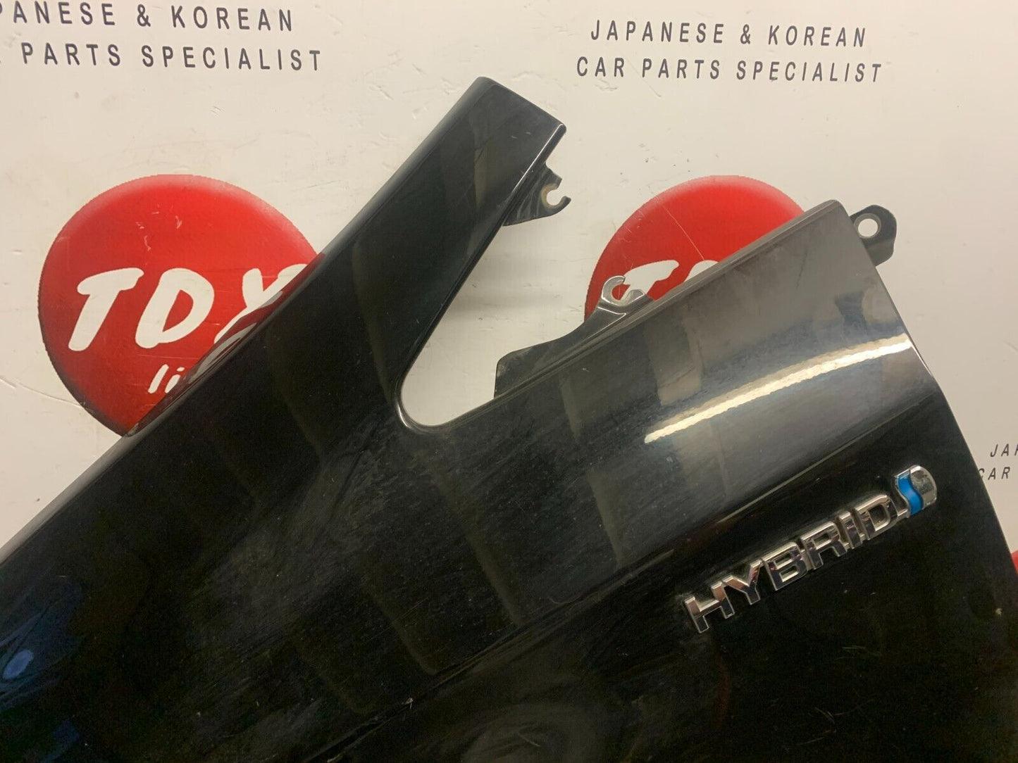 TOYOTA PRIUS MK3 2009-2015 HYBRID GENUINE PASSENGER SIDE WING BLACK 202
