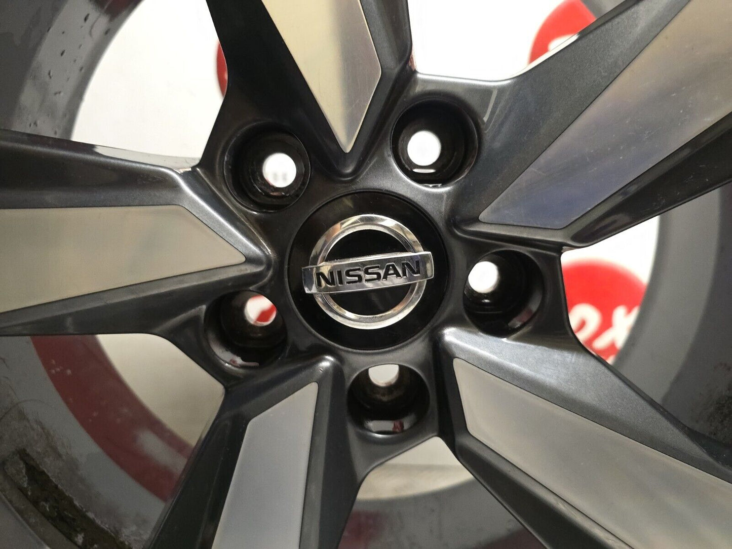 NISSAN QASHQAI J12 2021-2024 18" DIAMOND CUT ALLOY WHEEL 2.5MM 235/55/18 6UA8B