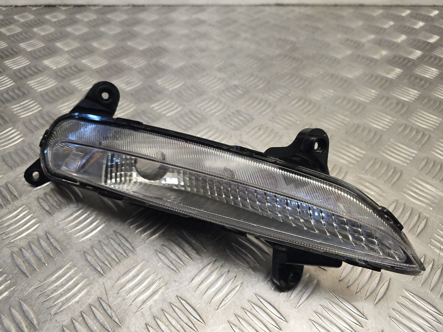 KIA CEED (JD) 2015-2018 MK2 FACELIFT GENUINE DRIVERS SIDE FRONT BUMPER FOG LIGHT