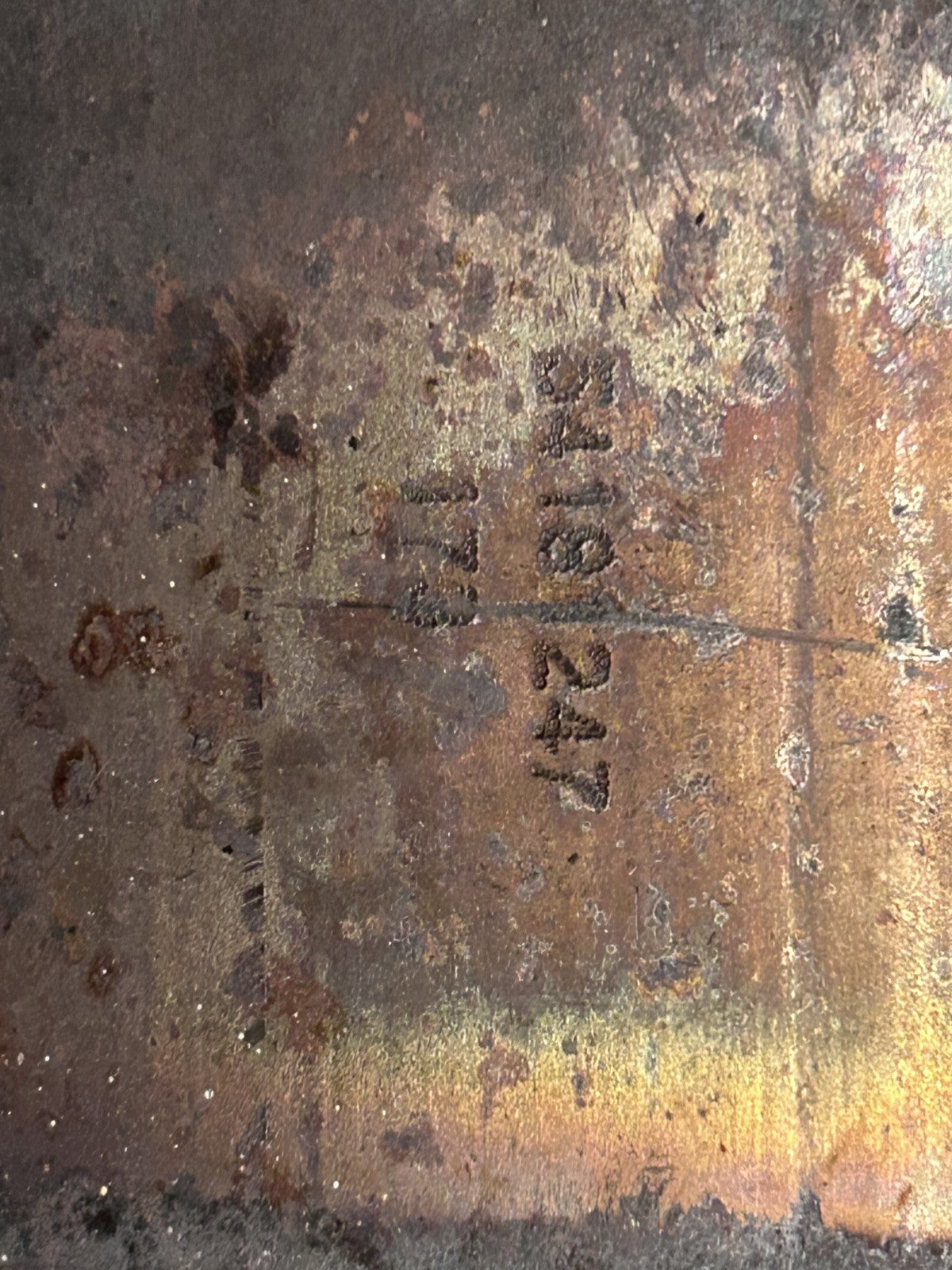 47024928