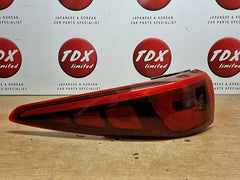 Kia Sportage MK4 2016-2019 Genuine Passengers Side Rear Outer Body Brake Light - photo 1 of 8