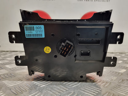 HYUNDAI I30 (GD) MK2 2012-2017 GENUINE HEATER AC CLIMATE CONTROLS 97250-A6040GU