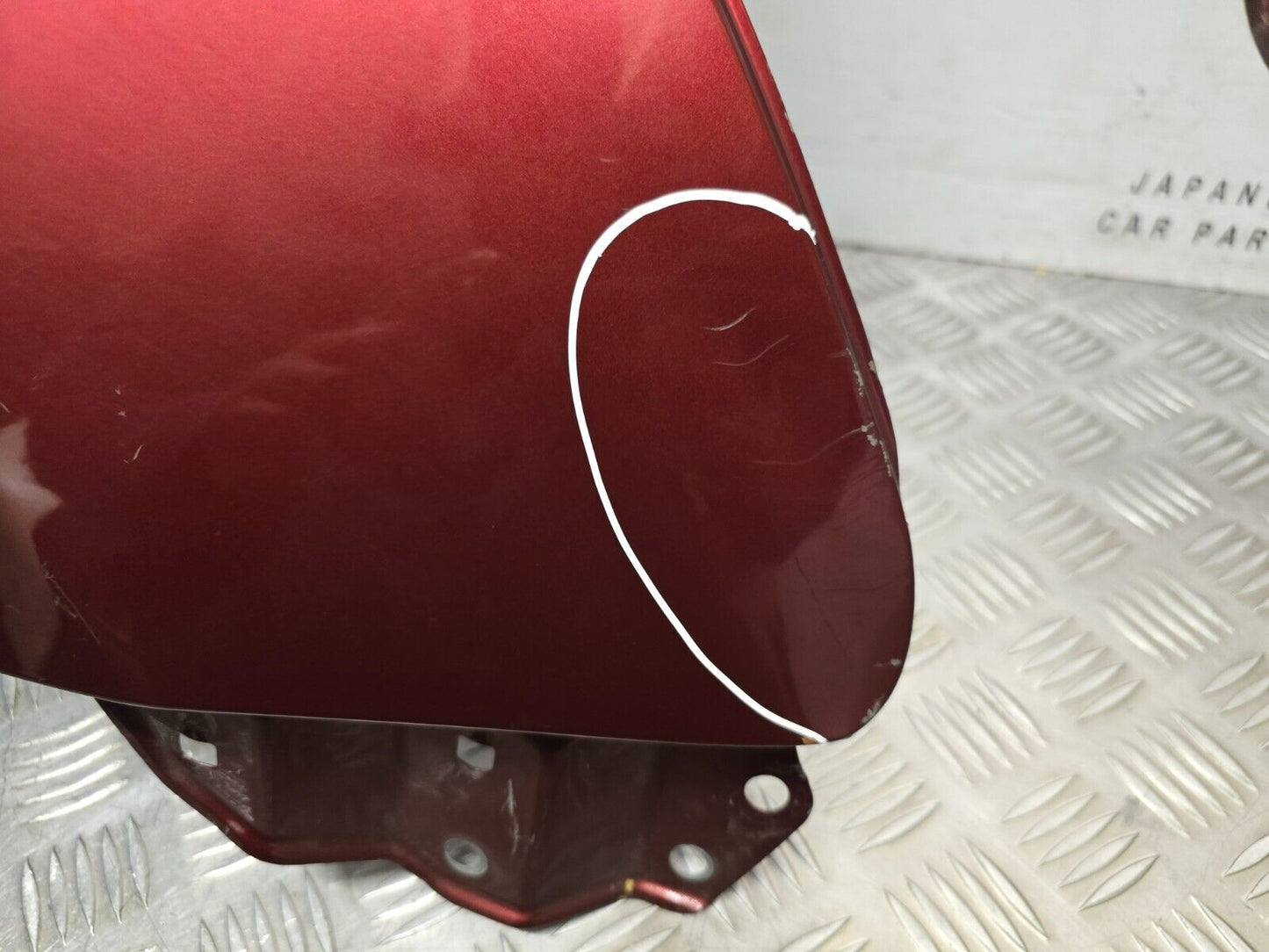 TOYOTA PRIUS PLUS 2015-2019 GENUINE DRIVER SIDE FRONT WING/FENDER RED COLLECTION