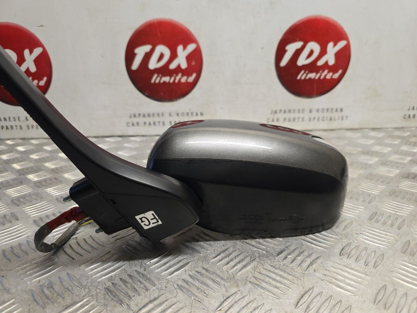 HONDA INSIGHT 2009-2015 GENUINE PASSENGERS SIDE POWER FOLD WING MIRROR NH737M