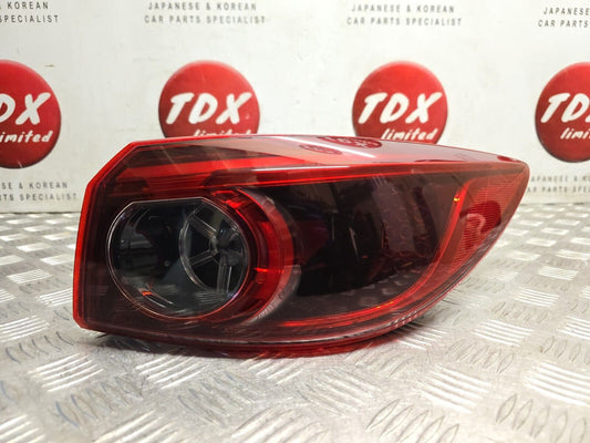 MAZDA 3 BM/BN SALOON 2014-2018 MK3 DRIVERS SIDE REAR OUTER LED BRAKE LIGHT LAMP