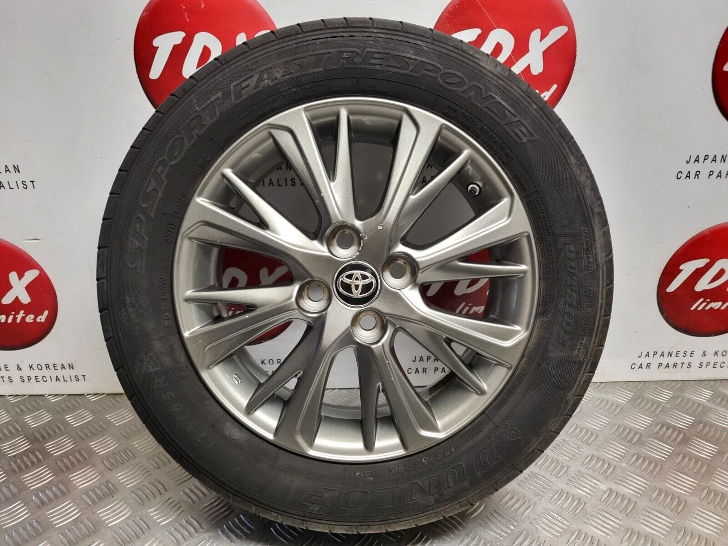 TOYOTA YARIS MK3 2017-2020 15" INCH GREY ALLOY WHEEL 175/65/15 7MM 426110DG70