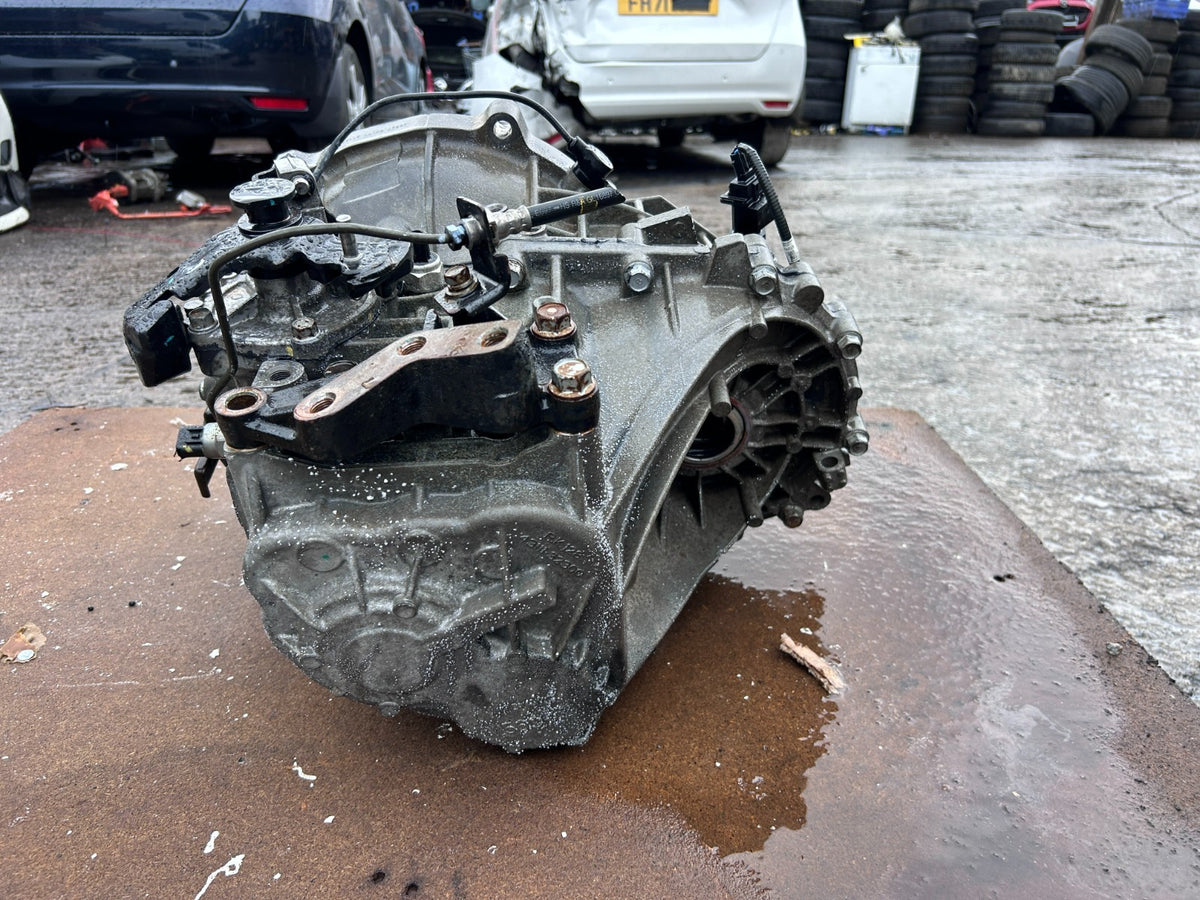 Kia Venga YN MK1 2015-2019 1.4 Diesel D4FC Euro 6 6 Speed Manual Gearbox - photo 4 of 10