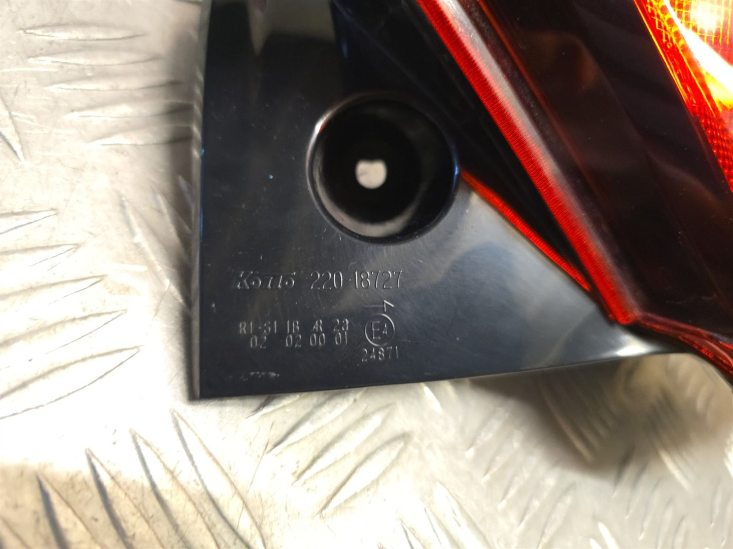 47757702