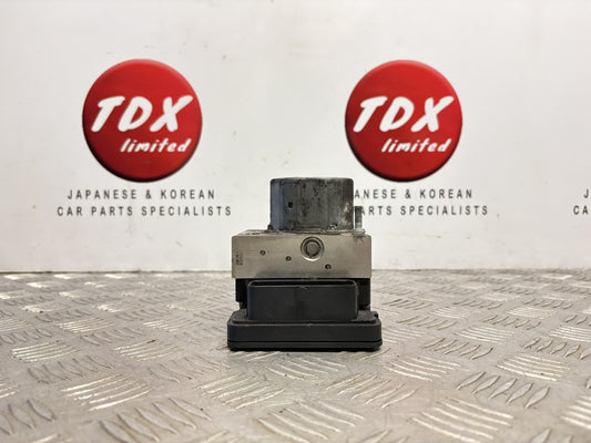 Toyota GT86 2012-2020 Genuine ABS Pump Modulator 27536CA030 - photo 1 of 7