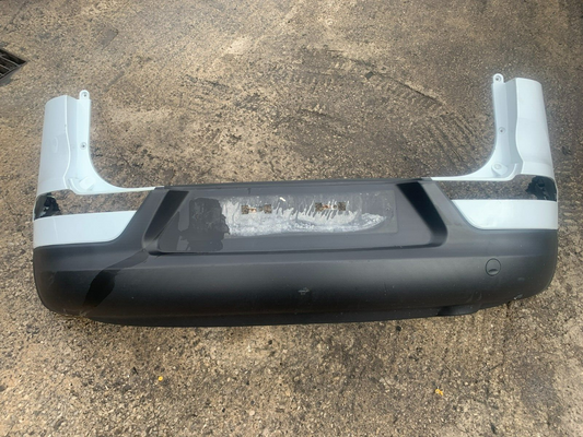 KIA SPORTAGE MK3 2010-2015 GENUINE REAR BUMPER WHITE