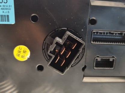 HYUNDAI I30 (GD) MK2 2012-2017 GENUINE HEATER AC CLIMATE CONTROLS 97250-A6040GU